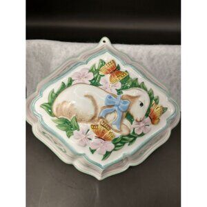 The Franklin Mint Le Cordon Bleu 1986 Lamb & Butterfly Ceramic Wall Plaque